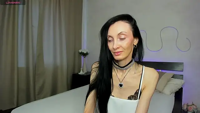 Snapshot of Avrora_Mars chatting on June 7, 1:10 am Avrora Mars online show from June 7, 1:10 am