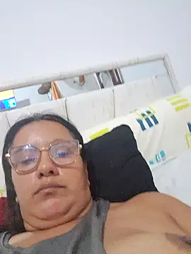 Snapshot of Samanta-42 chatting on July 14, 11:16 am Samanta-42 online show from July 14, 11:16 am