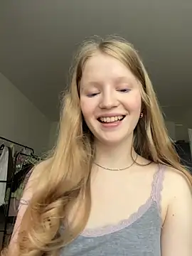 Snapshot of LilianHowards chatting on June 24, 11:53 am LilianHowards online show from June 24, 11:53 am