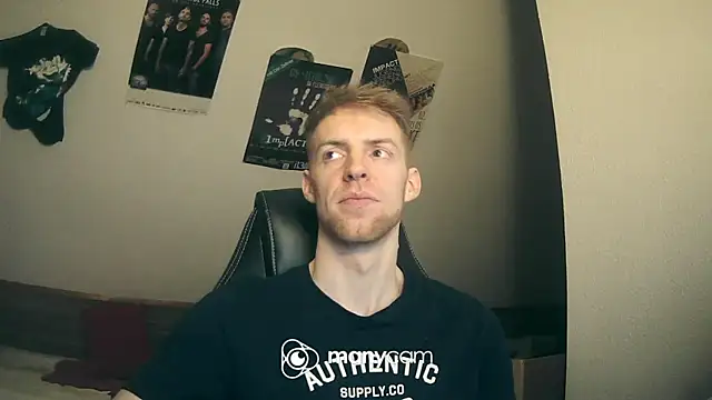 Snapshot of Milkyman7 chatting on December 14, 7:36 pm Milkyman7 online show from December 14, 7:36 pm