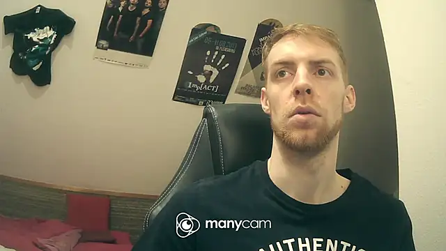 Snapshot of Milkyman7 chatting on December 24, 2:22 pm Milkyman7 online show from December 24, 2:22 pm