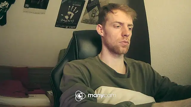 Snapshot of Milkyman7 chatting on January 2, 9:18 pm Milkyman7 online show from January 2, 9:18 pm