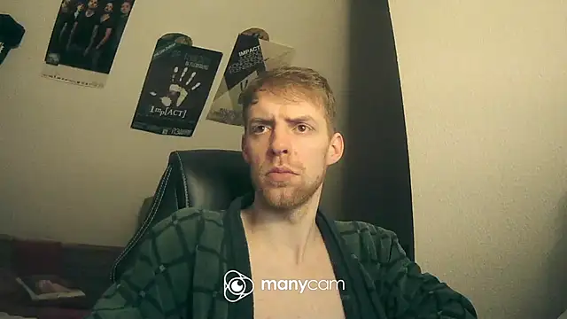 Snapshot of Milkyman7 chatting on January 3, 11:23 pm Milkyman7 online show from January 3, 11:23 pm