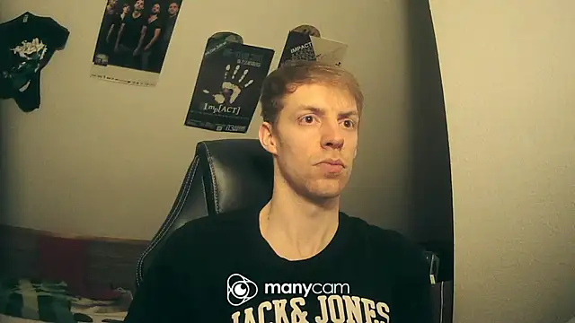 Snapshot of Milkyman7 chatting on January 25, 10:28 pm Milkyman7 online show from January 25, 10:28 pm