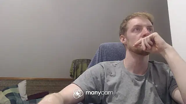 Snapshot of Milkyman7 chatting on May 2, 8:03 pm Milkyman7 online show from May 2, 8:03 pm