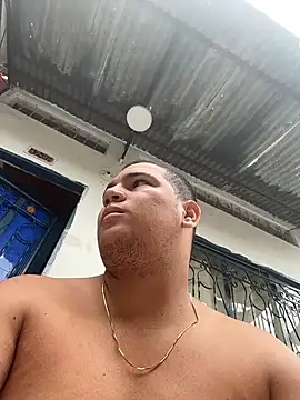 Snapshot of Patricio_02 chatting on July 4, 1:28 pm Patricio 02 online show from July 4, 1:28 pm