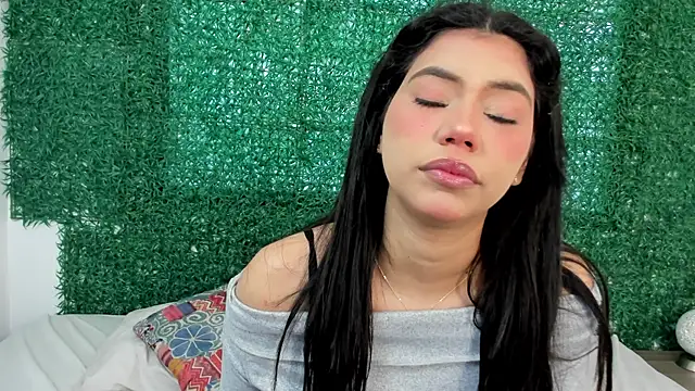 Nathy Pelaez online show from June 25, 11:37 am