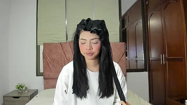 Nathy Pelaez online show from July 3, 3:46 am