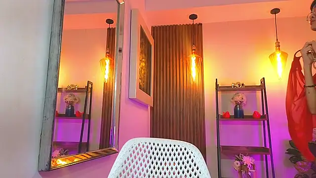 Snapshot of Cherry_Vixen_ chatting on April 23, 6:43 pm Cherry Vixen online show from April 23, 6:43 pm