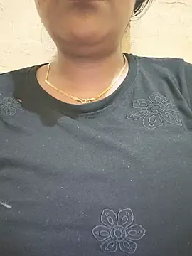 Snapshot of Newragini chatting on May 16, 6:32 am Newragini online show from May 16, 6:32 am