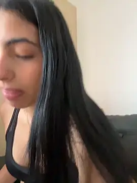 Snapshot of Lily_Rush chatting on June 6, 12:10 pm Lily Rush online show from June 6, 12:10 pm