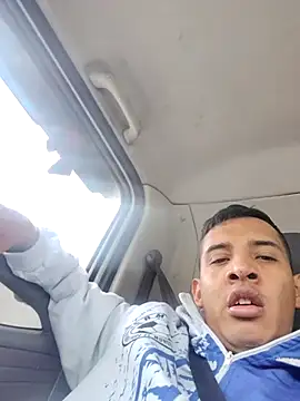 MR GOLDEN04 online show from April 17, 1:36 pm