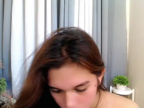 Snapshot of marie_castro chatting on May 5, 4:09 am marie castro online show from May 5, 4:09 am