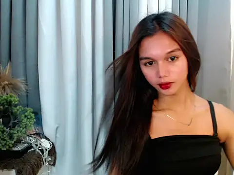 Snapshot of marie_castro chatting on May 5, 4:15 pm marie castro online show from May 5, 4:15 pm