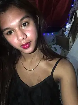 Snapshot of marie_castro chatting on June 11, 10:35 am marie castro online show from June 11, 10:35 am