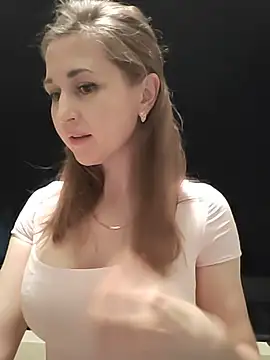 irresistibelle online show from August 1, 8:41 pm