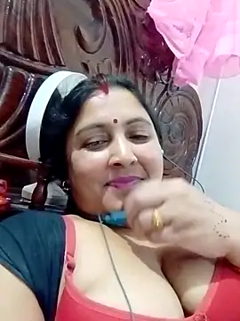 Hotbhabhi 020 online show from April 17, 5:05 pm