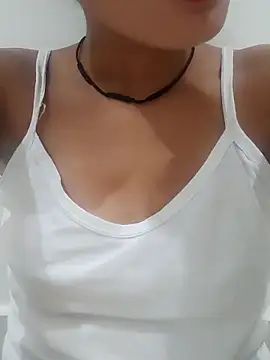 Snapshot of Kamini_rani chatting on June 1, 6:53 pm Kamini rani online show from June 1, 6:53 pm