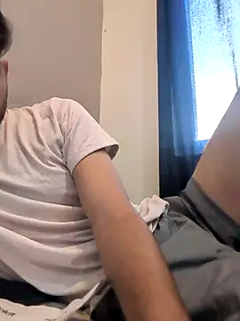 Snapshot of Lustyydickk chatting on May 3, 11:38 am Lustyydickk online show from May 3, 11:38 am