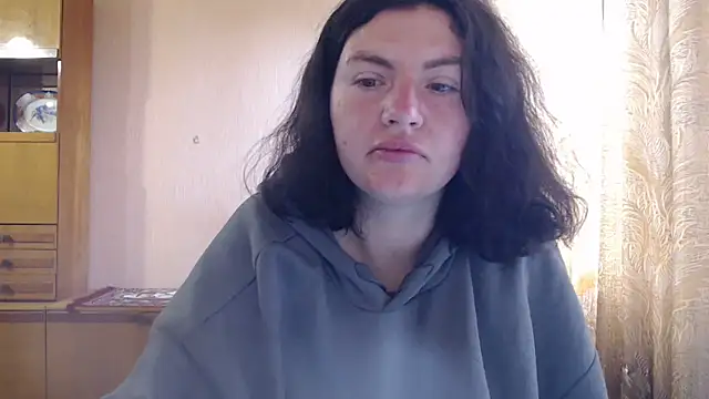 AlinaxJames online show from May 9, 9:36 am