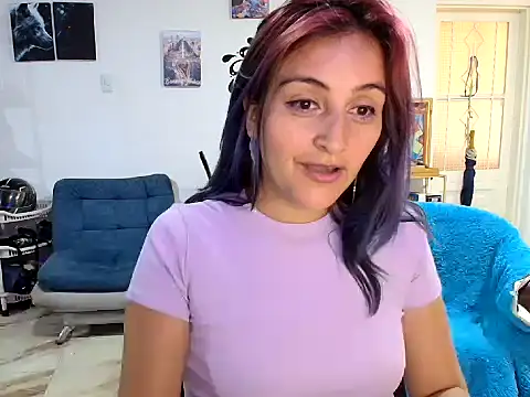 Snapshot of karollove67 chatting on April 22, 12:28 pm karollove67 online show from April 22, 12:28 pm