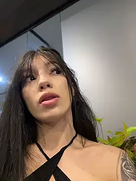 Snapshot of Maddison_Foxxx chatting on July 17, 12:34 pm Maddison Foxxx online show from July 17, 12:34 pm