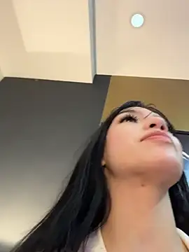 Snapshot of Maddison_Foxxx chatting on July 22, 12:41 pm Maddison Foxxx online show from July 22, 12:41 pm