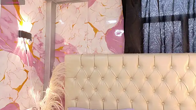 Snapshot of angeline_scot chatting on May 1, 3:05 pm angeline scot online show from May 1, 3:05 pm
