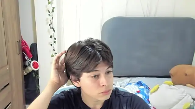 Snapshot of Felixzyn chatting on June 29, 7:03 pm Felixzyn online show from June 29, 7:03 pm