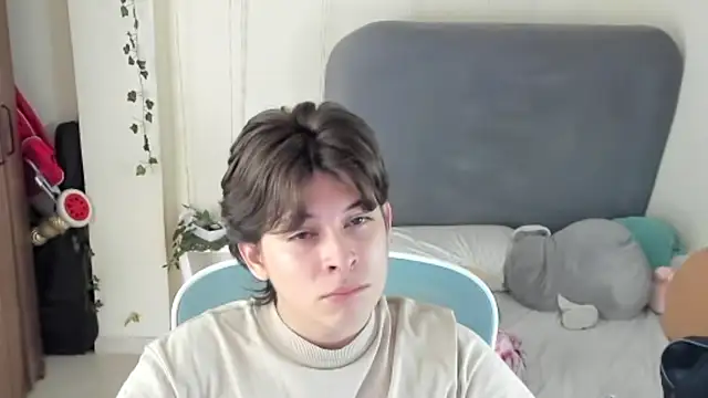Snapshot of Felixzyn chatting on July 7, 7:07 pm Felixzyn online show from July 7, 7:07 pm