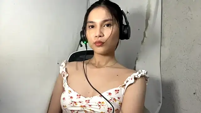 VennieMatras online show from April 20, 3:15 pm