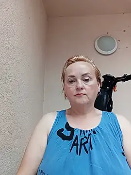 Snapshot of Svetlysvet chatting on June 28, 3:23 am Svetlysvet online show from June 28, 3:23 am