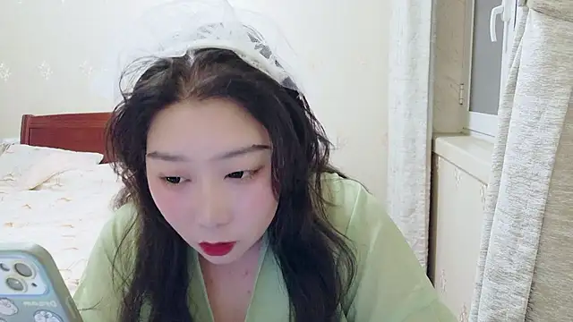 Audery001 online show from April 19, 2:49 pm