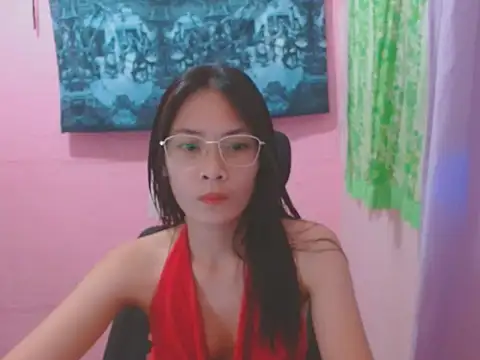 Snapshot of Sweetsexylady19 chatting on May 26, 12:23 pm Sweetsexylady19 online show from May 26, 12:23 pm