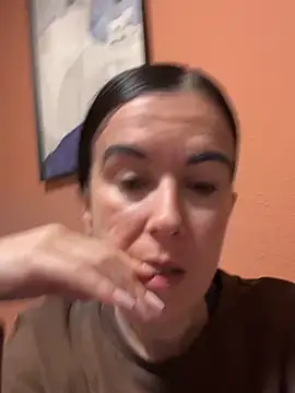 dulceflor25 online show from May 12, 1:08 pm