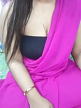 Snapshot of Shila_bby chatting on July 30, 4:39 pm Shila bby online show from July 30, 4:39 pm