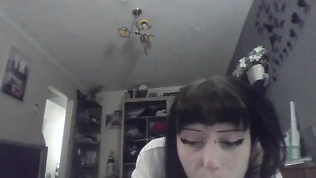 Snapshot of ChargedReign chatting on May 9, 5:29 pm ChargedReign online show from May 9, 5:29 pm