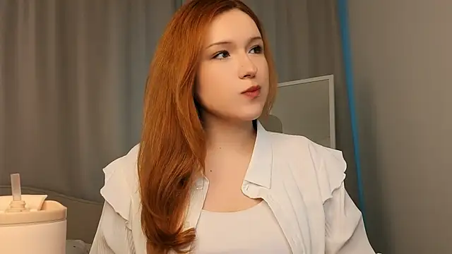 flaremoon online show from April 27, 1:09 pm