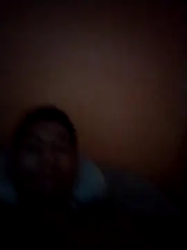 Snapshot of Georgeelmejor13 chatting on April 19, 1:21 pm Georgeelmejor13 online show from April 19, 1:21 pm