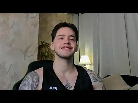 Snapshot of RONNY_COLTON chatting on May 16, 10:36 am RONNY COLTON online show from May 16, 10:36 am