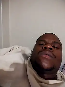 W0rthiit online show from April 21, 8:23 pm