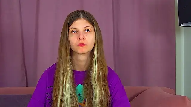 AudreyBarlov online show from April 29, 6:17 am