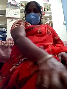 Snapshot of swetha10 chatting on June 2, 8:49 am swetha10 online show from June 2, 8:49 am