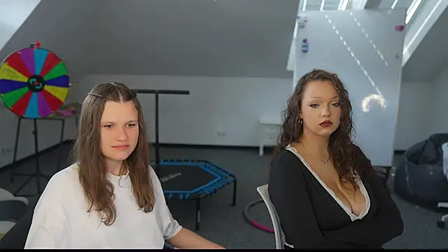 Monika kiss054 online show from June 13, 10:57 am