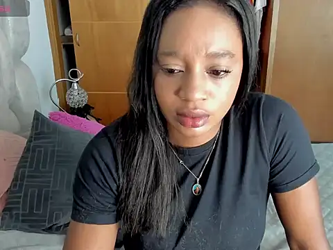 Snapshot of nia_brown chatting on May 12, 5:48 am nia brown online show from May 12, 5:48 am