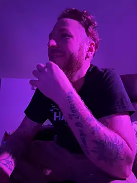 MrPurple999 online show from April 25, 1:19 am