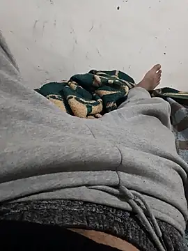 mostafa0166 online show from April 20, 10:44 pm