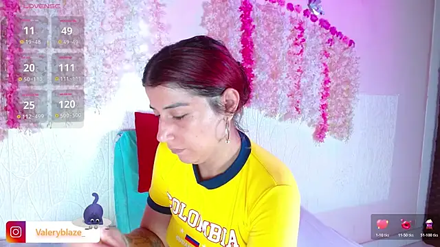 Snapshot of ValeryBlaze_ chatting on June 23, 7:12 pm ValeryBlaze online show from June 23, 7:12 pm