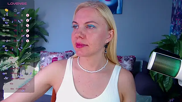 FromRussia online show from June 24, 1:37 am