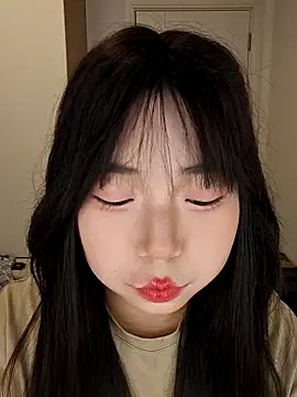 YaYa 5523 online show from April 20, 1:58 pm